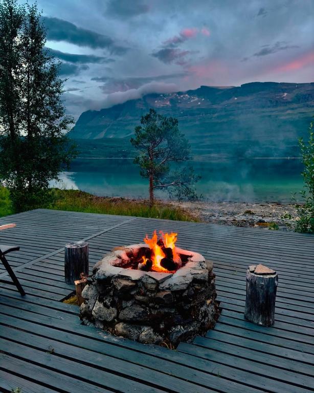 The Emerald Coast Cabin Image 3