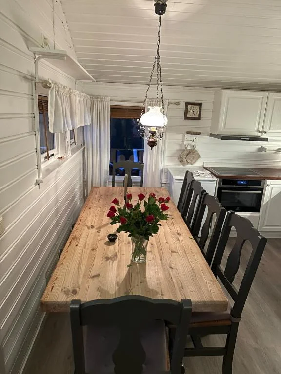Maxi's Cabin