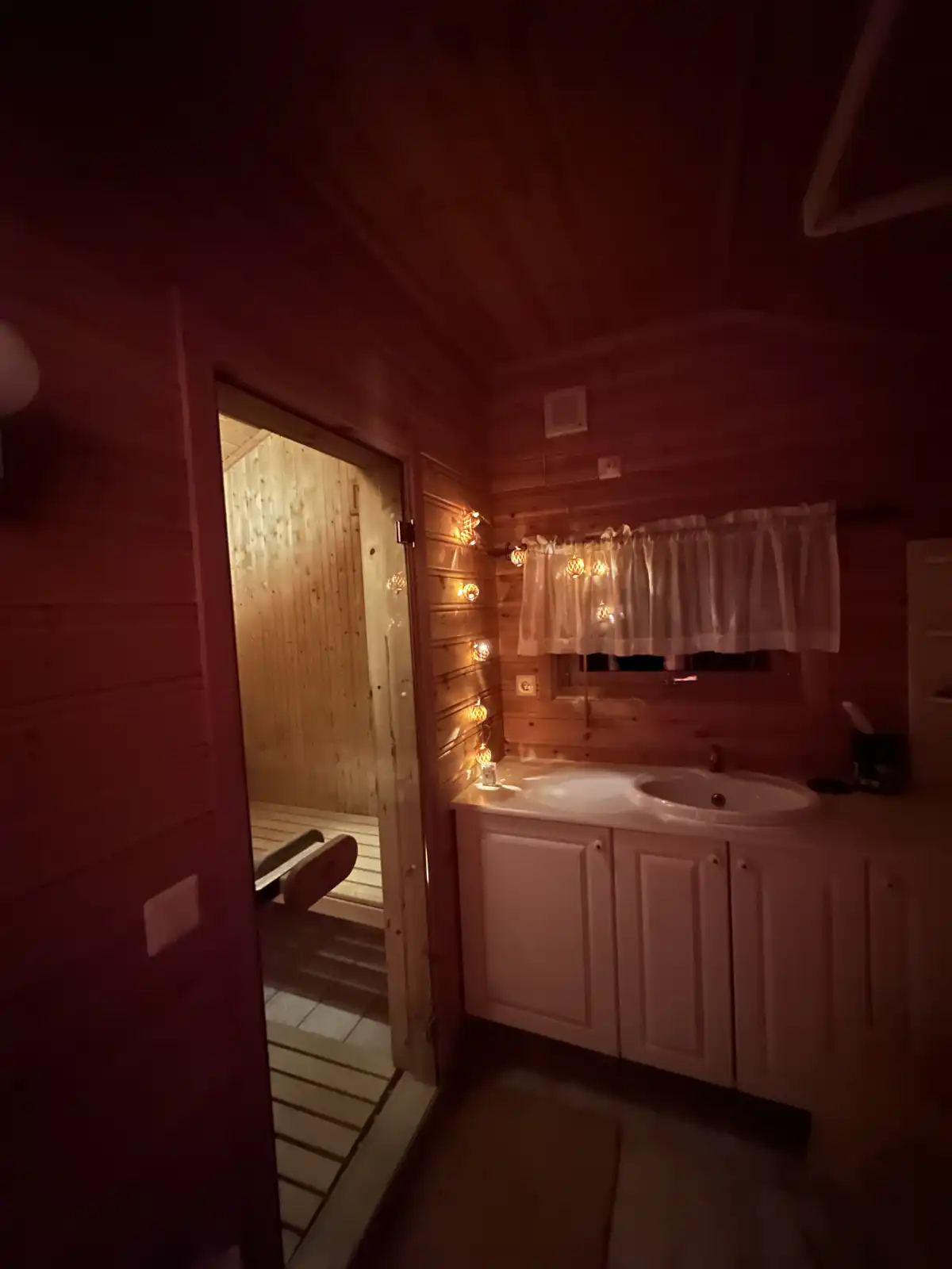 Maxi's Cabin