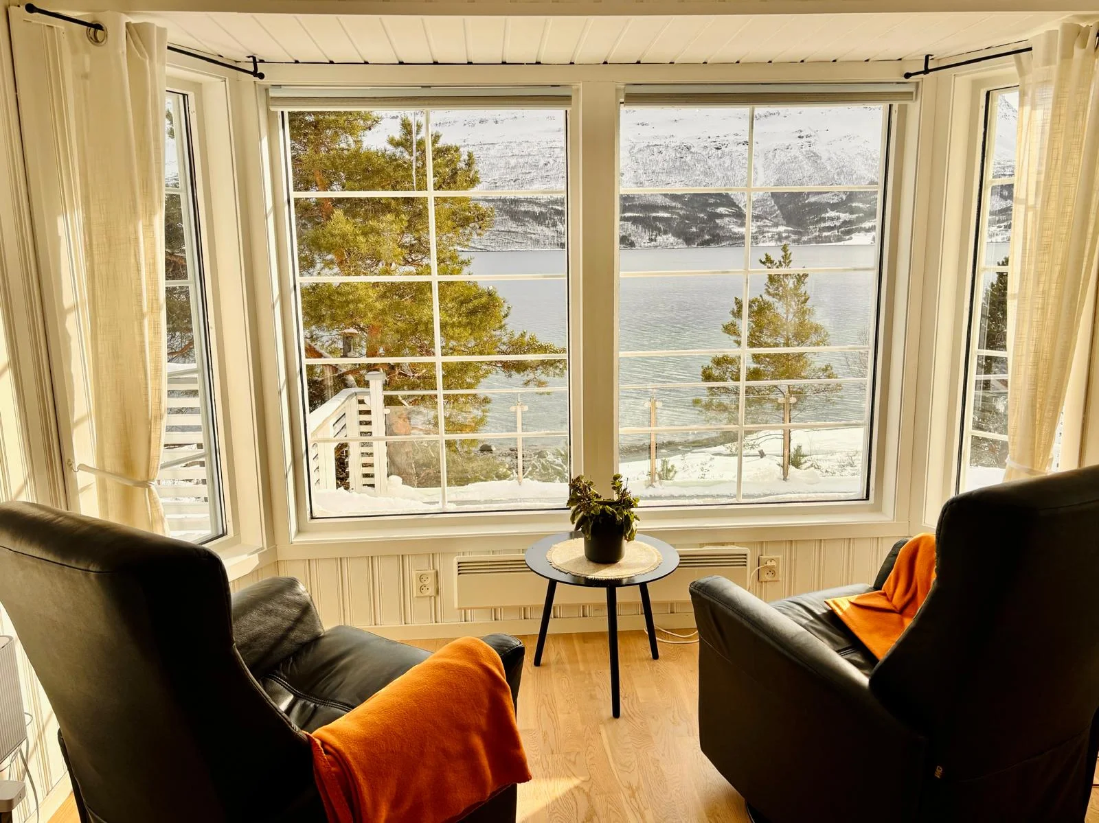The Emerald Coast Cabin